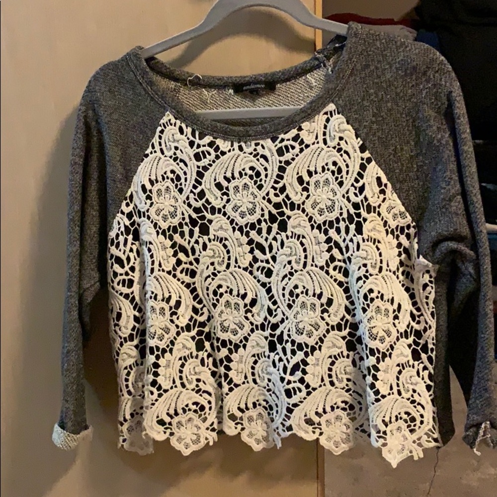Crop crochet sweatshirt